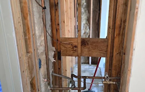 Frozen Pipe Water Removal in Seneca Falls, NY